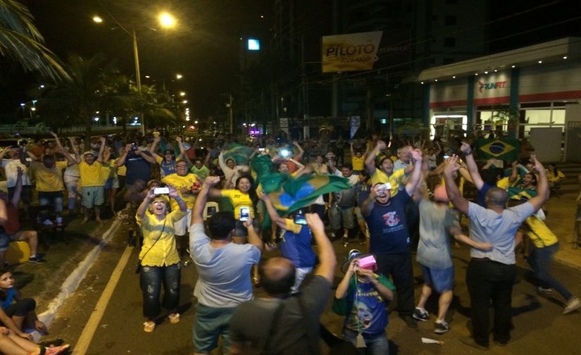 Grupo pró impeachment se reúne hoje para comemorar votação do Senado