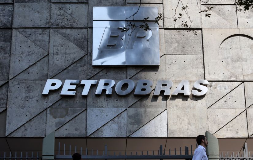 Andrade Gutierrez firma acordo para voltar a participar de licitações na Petrobras