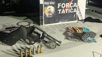 Força Tática intercepta assaltantes de farmácia e recupera dinheiro roubado 