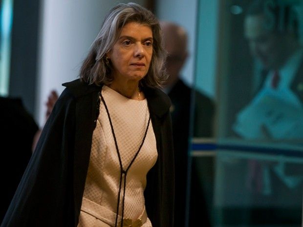 Cármen Lúcia cobra de tribunais envio correto de dados processuais ao CNJ