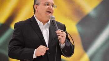 Taques precisa se mostrar bom dançarino em meio às crises do Estado