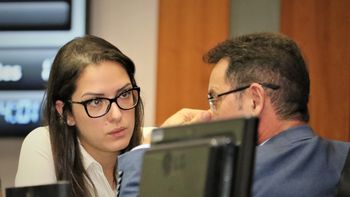 Janaina mantém articulações e discute com partidos importância de renovação