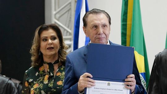 O cacique, o capitão e o jantar de R$ 290 mil