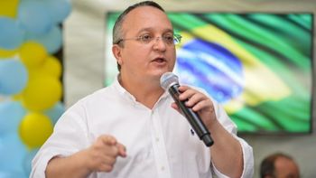 TRE nega apreensão de 500 mil santinhos de Taques em MT