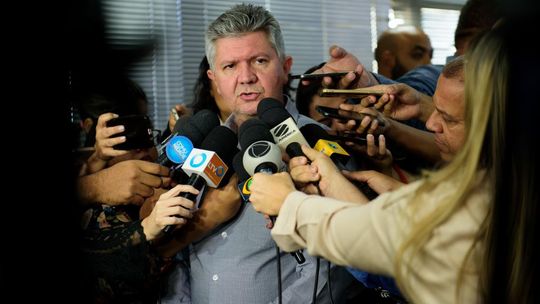 Operação de limpeza na PCE retira tomadas das celas; visitas seguem suspensas 