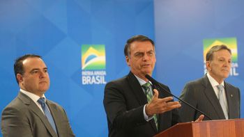 Bolsonaro anuncia policial militar na Secretaria-Geral da Presidência