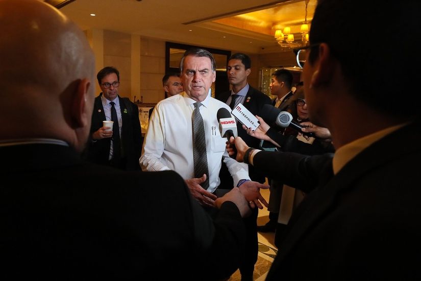 Bolsonaro diz que pode ser 'presidente sem partido'