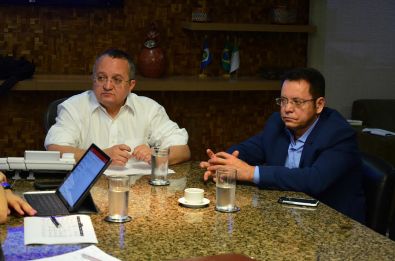 Poderes querem acelerar congelamento de salários e RGA neste mês em MT