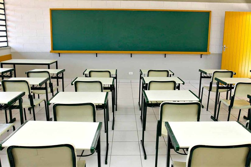 Sem gasolina, escolas na zona rural suspendem aulas e Educação avalia zona urbana