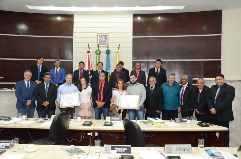 Médicos cardiovasculares recebem homenagem de vereadores