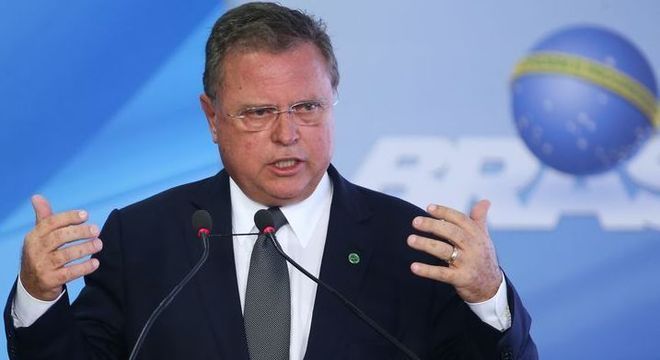 Aliados de Bolsonaro querem Blairo Maggi em ministério