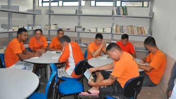 Defensoria Pública institui parceria com ALMT  para criação de bibliotecas em presídios de MT
