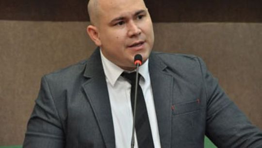 Vereador avalia renúncia ao mandato, mas não escapará da inelegibilidade