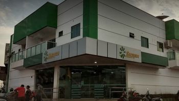 Família de gerente de cooperativa é mantida refém e bandidos roubam cofre de agência em MT