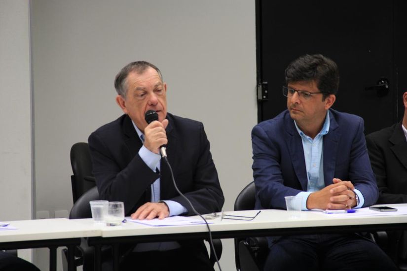 Indea e representantes do setor produtivo participam de encontro com consultor da OIE