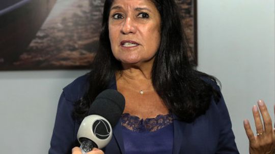 MPE propõe ação civil pública contra prefeita de Chapada do Guimarães