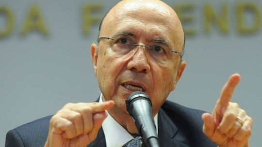 Meirelles diz a jornalistas que a economia brasileira vai bem