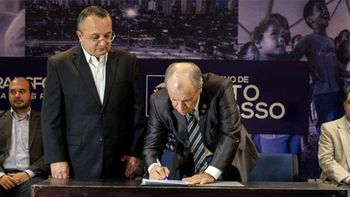 Governo firma parceria com Rotary para construção de 100 academias