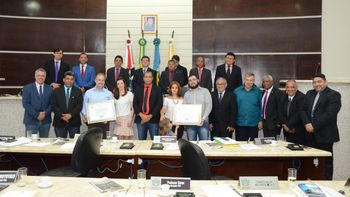 Médicos cardiovasculares recebem homenagem de vereadores
