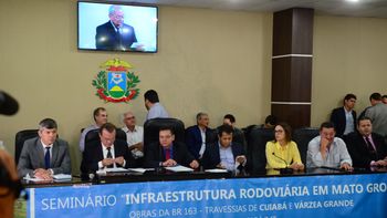 Autoridades discutem melhorias à malha viária de MT