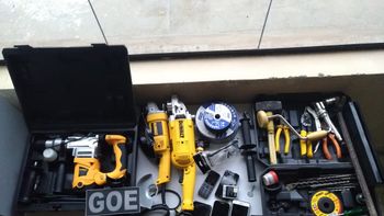 Suspeitos são presos durante tentativa de furto em agência bancária