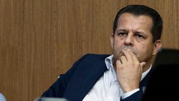 Secretário-geral nega troca de comando no PSB e sinaliza partido na oposição a Taques