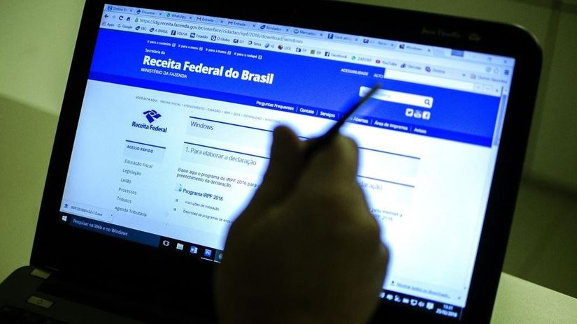 Receita abre segunda-feira consulta a lote residual de restituição do IR