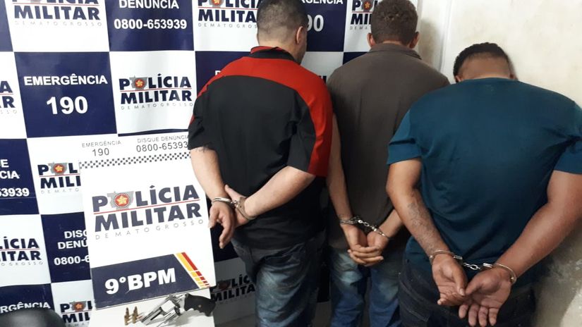 PM intercepta criminosos minutos após o roubo de um veículo na Capital 