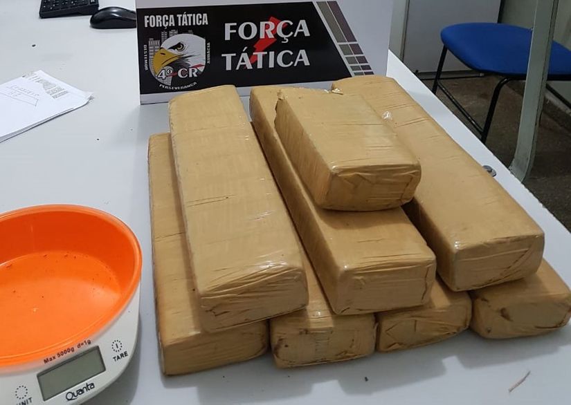 Operação da PM apreende 26 armas de fogo e 35 kg de drogas em MT
