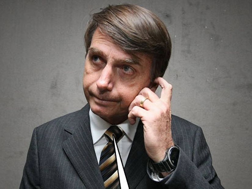 Ministério Público derruba outdoor em apoio a Jair Bolsonaro em Rondonópolis