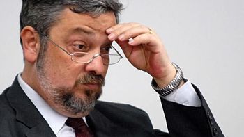 Ex-funcionária da Odebrecht nega conhecer ex-ministro Palocci em depoimento