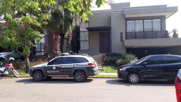 Filho de Riva é alvo de operação da Defaz 