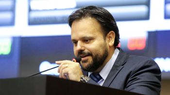 Delegado Claudinei fecha o 1º ano de mandato com 400 proposições