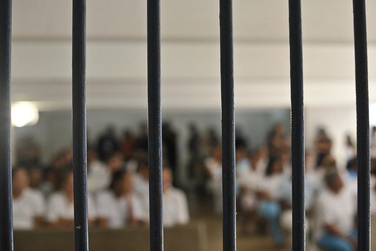 Mais de 63 mil presos farão exame para completar ensinos fundamental e médio