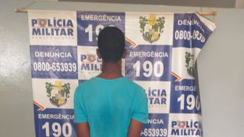 Homem é preso após ameaçar irmão com facão em Rondonópolis