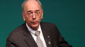 Parente negocia com petroleiros para evitar outra greve