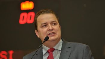 Russi deixa AL para assumir cargo na Setas
