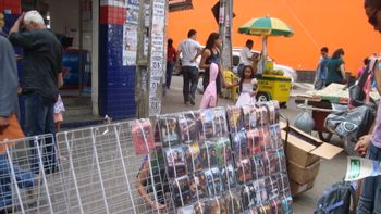 Cuiabá retira ambulantes da região central
