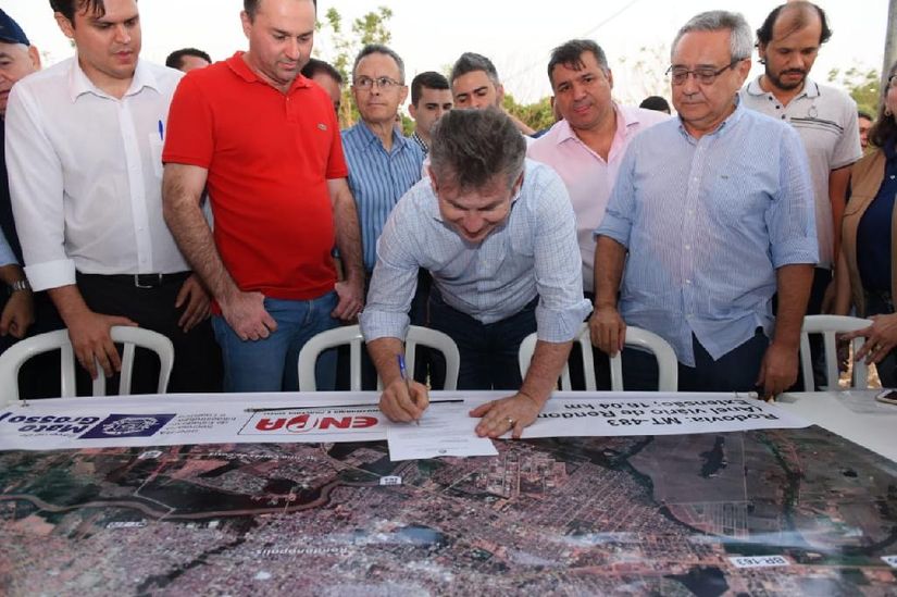 Governador assina ordem de serviço para asfaltamento do Anel Viário
