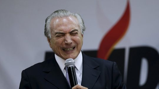 Temer diz ser positiva política defendida por Guedes
