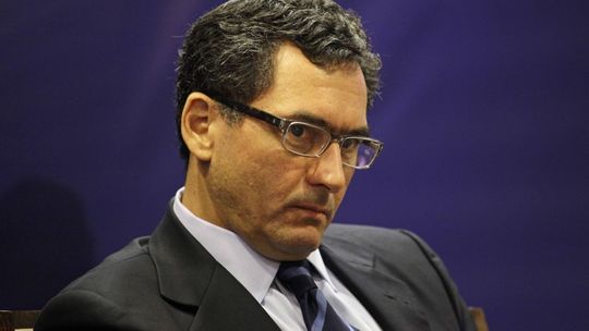 Guardia defende liberdade de preços para área de refino de combustível