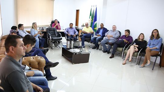Reformulação do trânsito é tema de reunião