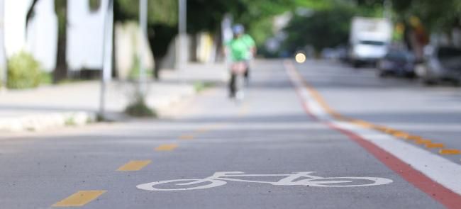 Lei autoriza governo a fazer convênios para implantar ciclovias