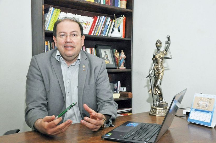 Candidato e advogado Carlos Naves é preso em Rondonópolis