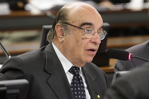 Relatório sobre denúncia contra Temer deve ser votado daqui a 2 semanas 