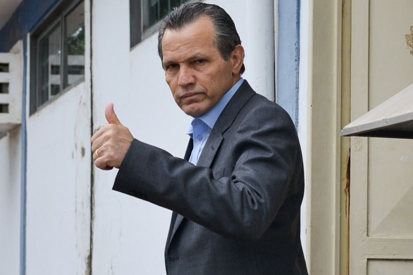 Silval é autorizado a participar do casamento da filha em SP