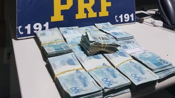 PRF apreende quase R$ 90 mil que seriam usados em crime eleitoral  