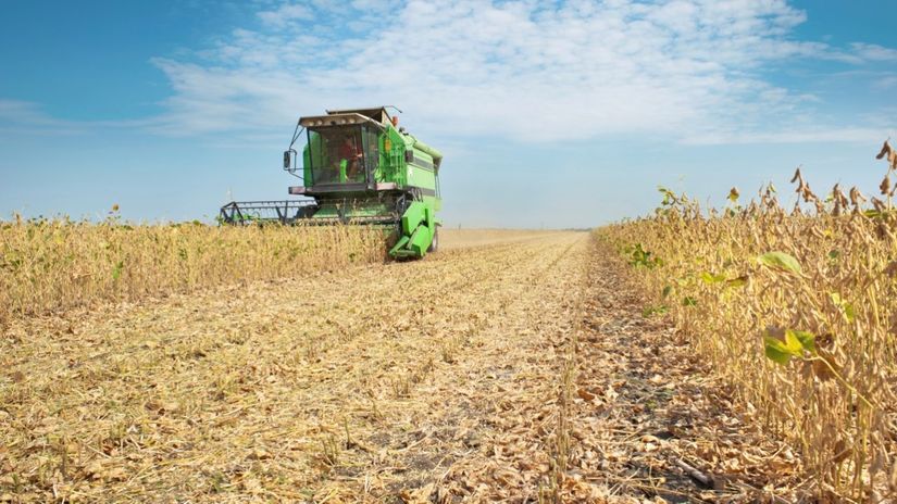 Agropecuária puxa geração de empregos formais em maio
