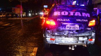 Criminosos invadem transportadora e trocam tiros com a Rotam, 3 foram baleados  