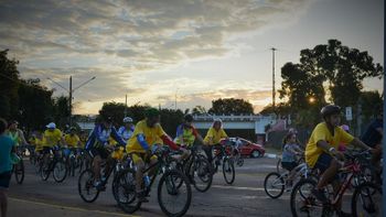 Detran e CDL levaram ciclistas paras as ruas de Rondonópolis neste domingo